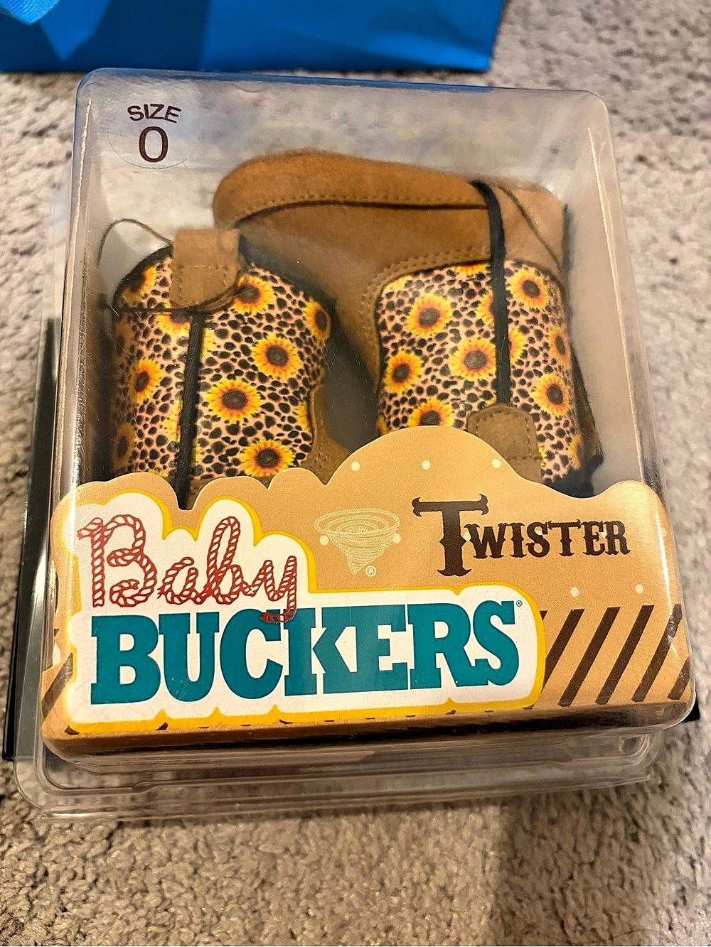 Baby Buckers Twister Baby Size 0 Floral Soft Sole Shoes NWT